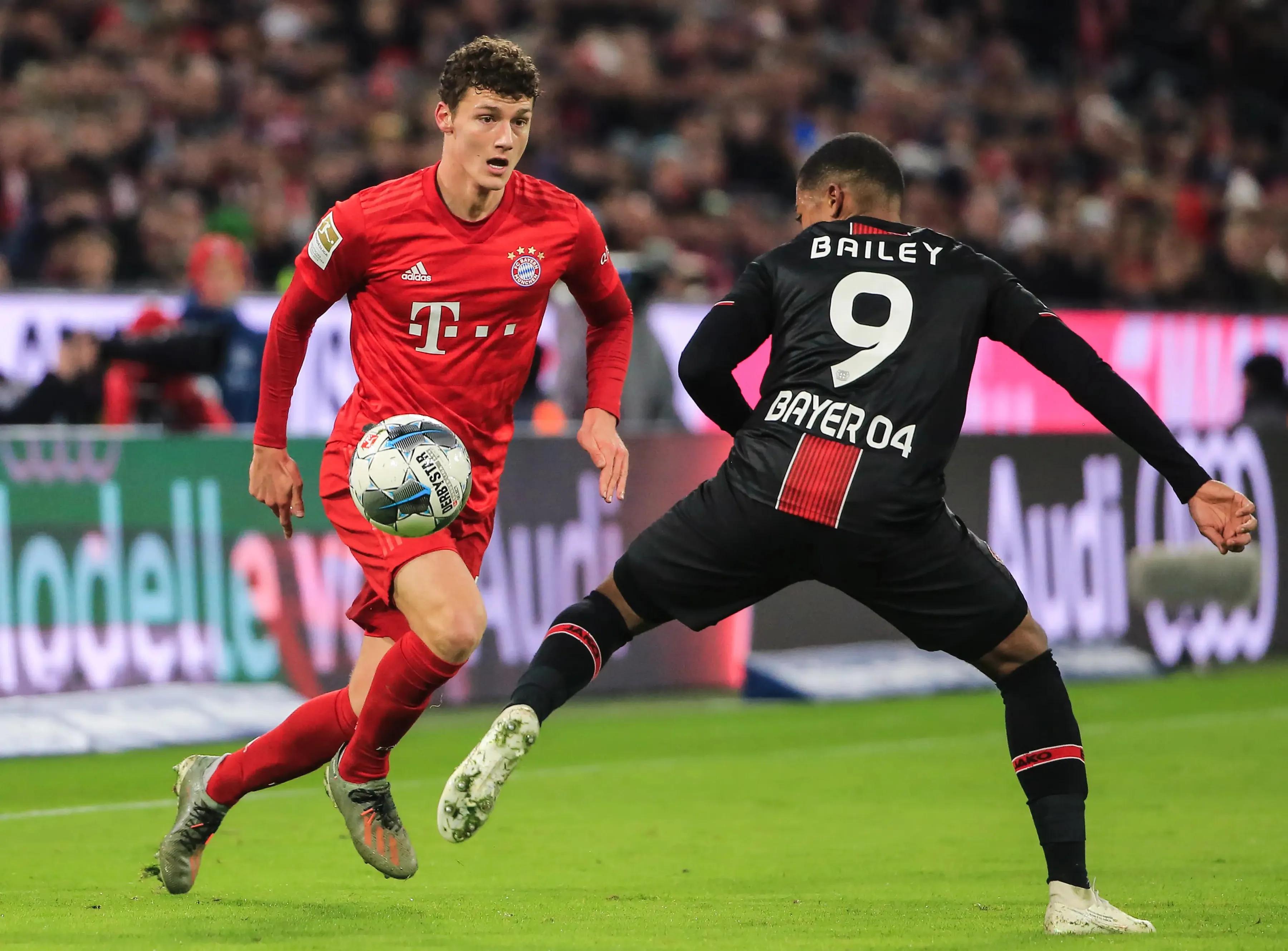 关于今夜欧冠焦点战,尤文图斯再遭质疑,球迷炸锅,身体对抗强度拉满的信息-体育社区