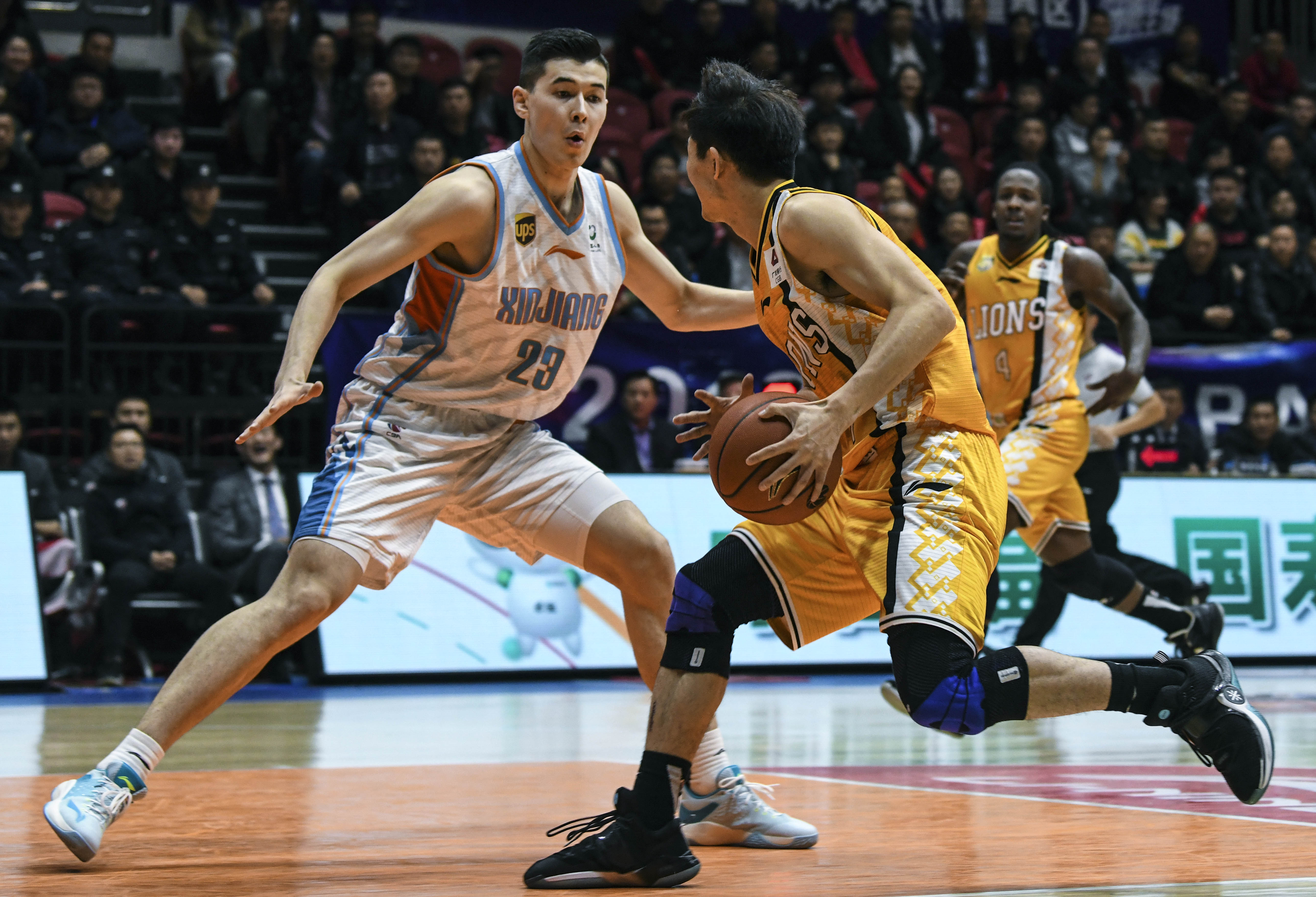 冲刺阶段门兴格拉德巴赫调整名单以备CBA季后赛，强势反弹环节打磨，目标明确，团队化学反应显著的简单介绍-体育社区